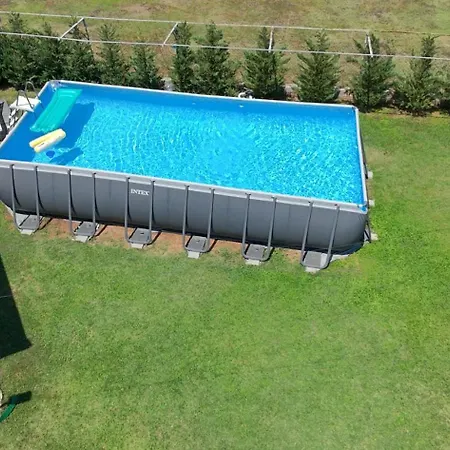 Hidden Oasis Pesa - Luxury With Pool & * Подгориця